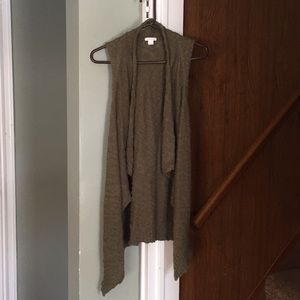 Xhilaration green vest with long size S/M